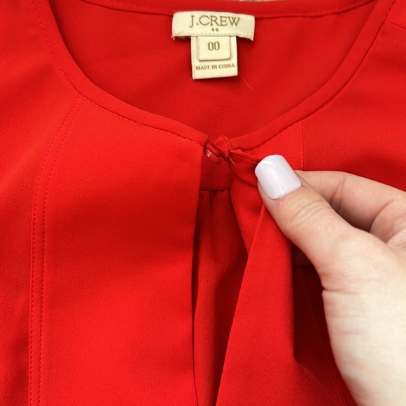 Red Jcrew shell top. - Picture 5 of 5